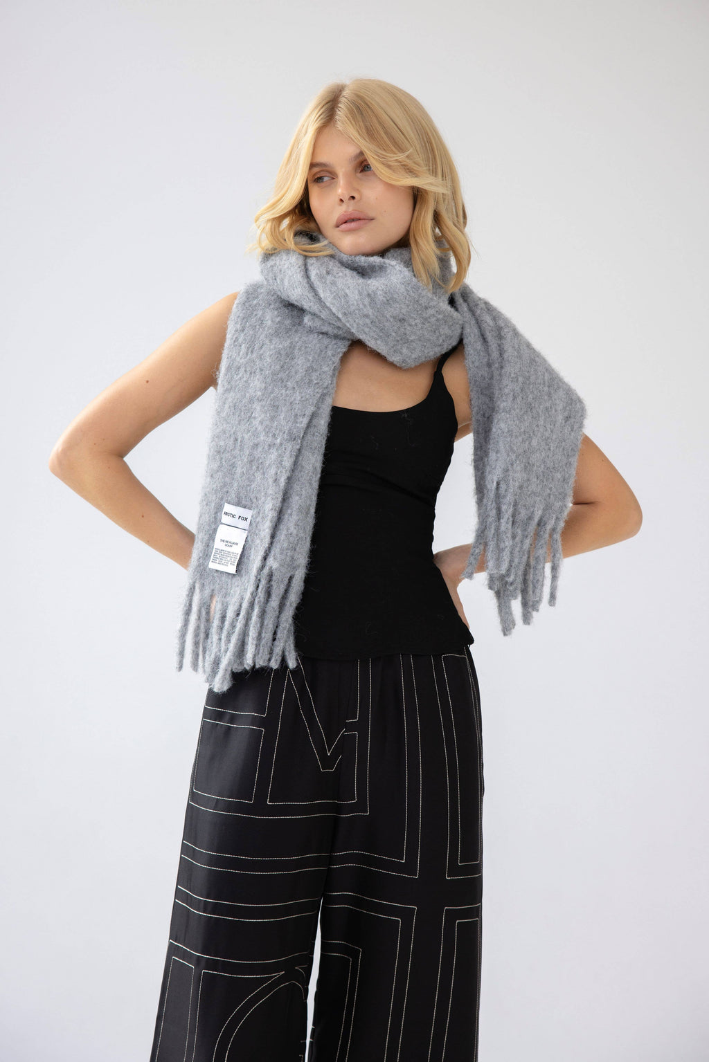 The Reykjavik Scarf with RWS Wool - Grey