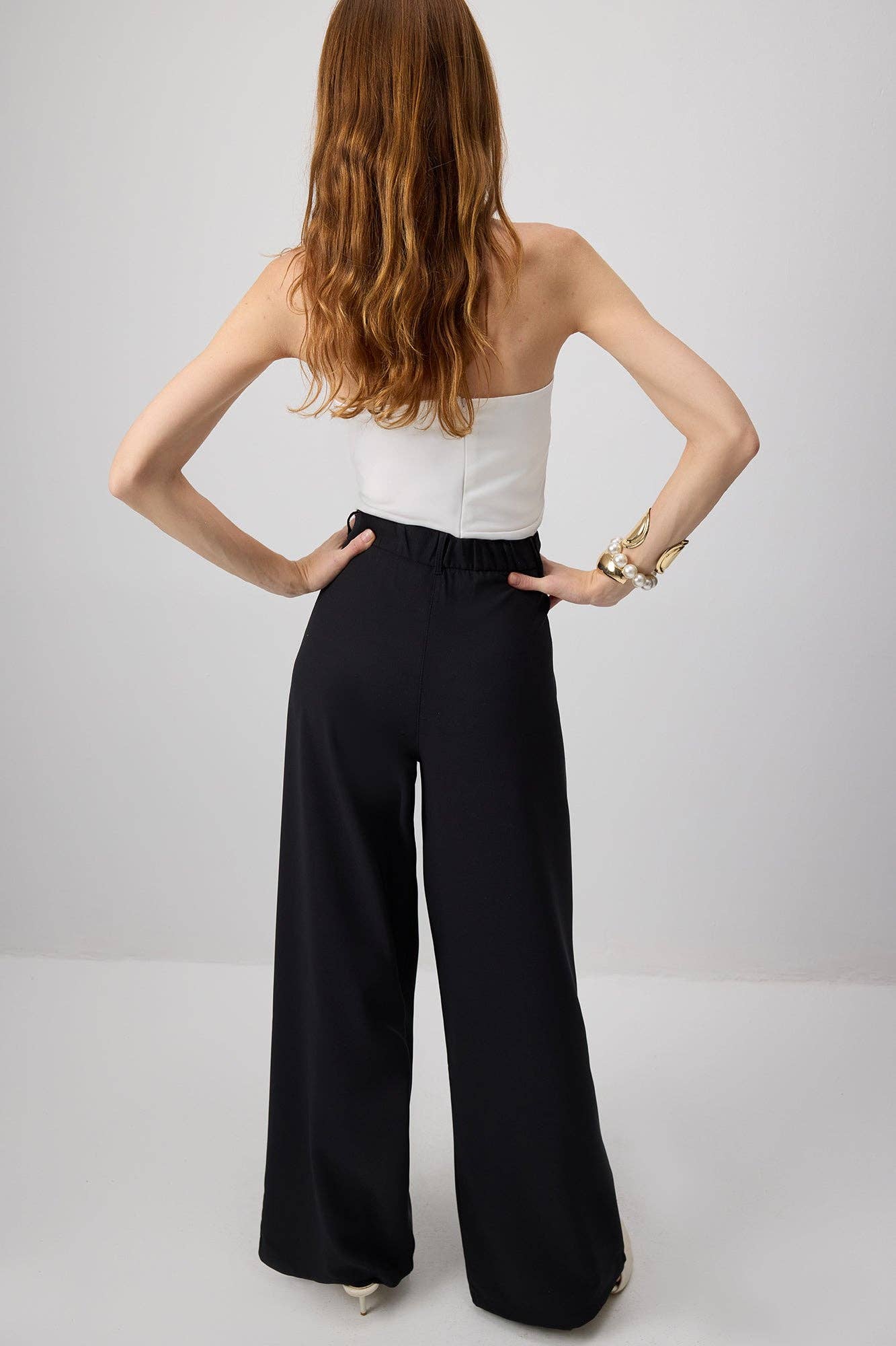 High-Waisted Pleated Crepe Trousers: Black