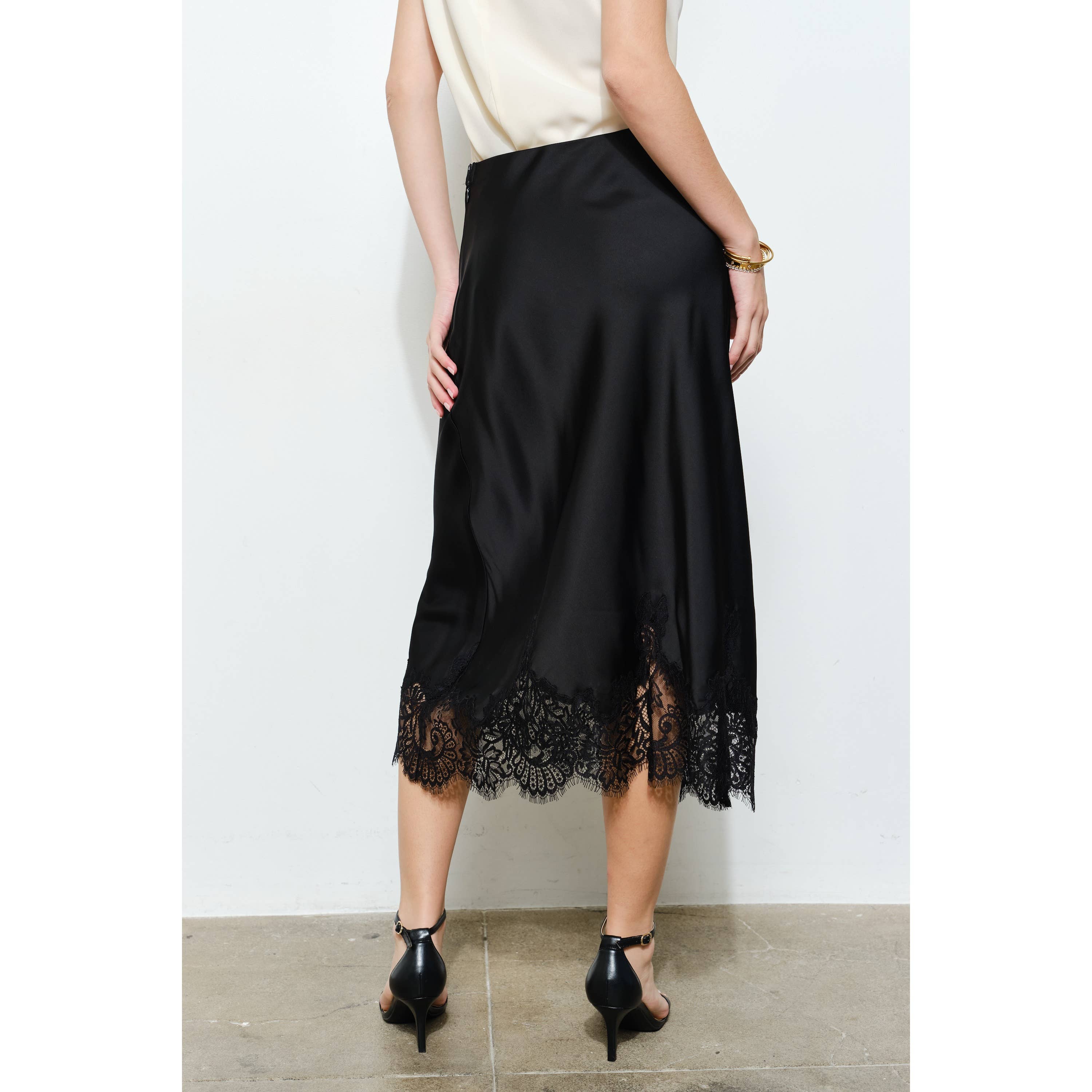 Classic Silky with Lace Hem H-Line Midi Skirt