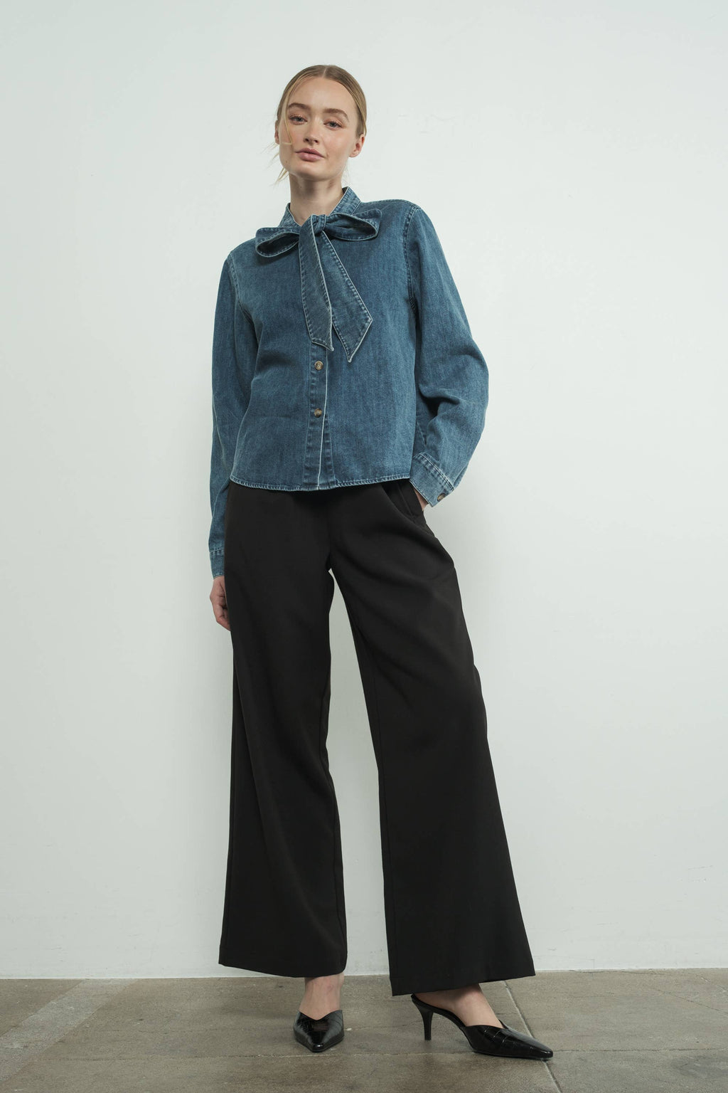 DENIM BOW TIE BLOUSE: MEDIUM WASH