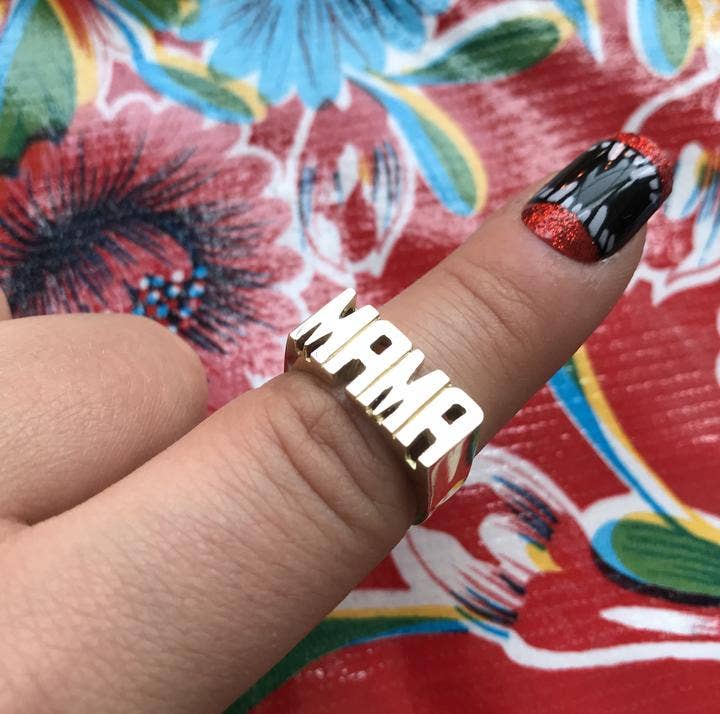 Mama Nameplate Ring