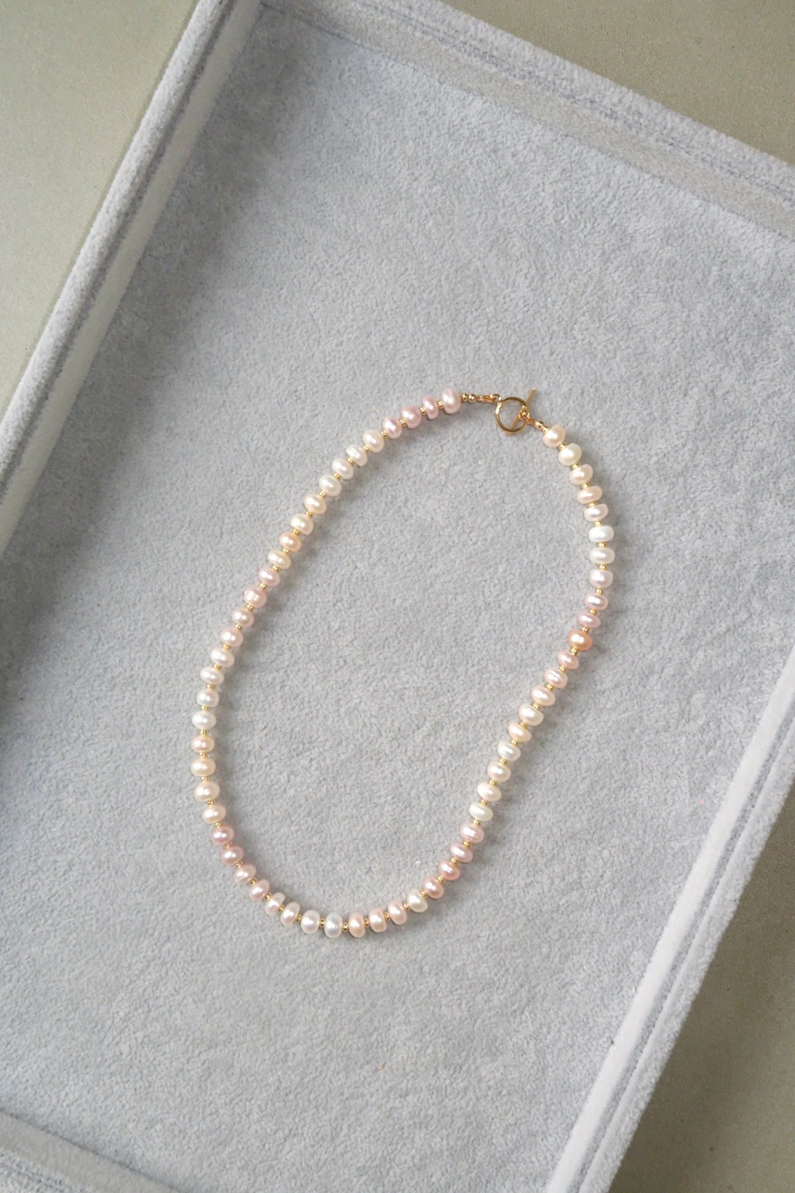 Ombré Pearl Necklace