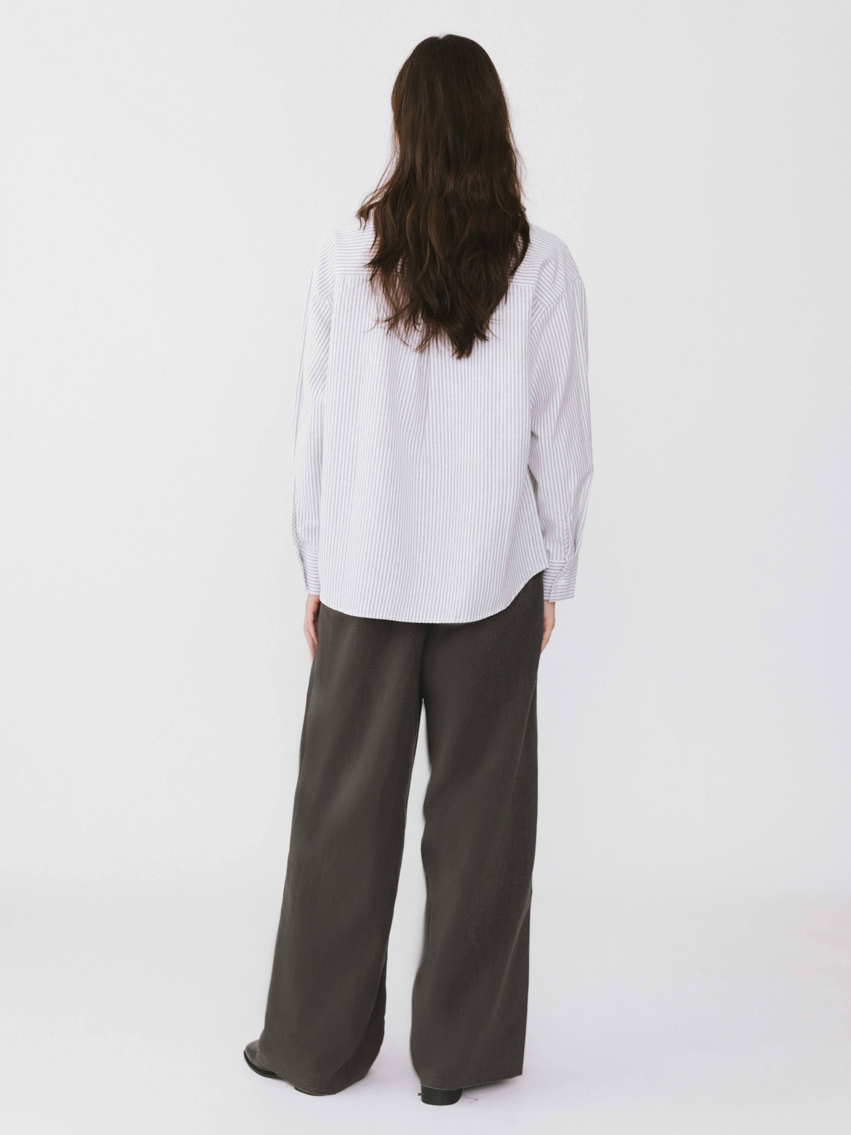 Pinstripe Long Sleeves Shirt with Tie Down Collar