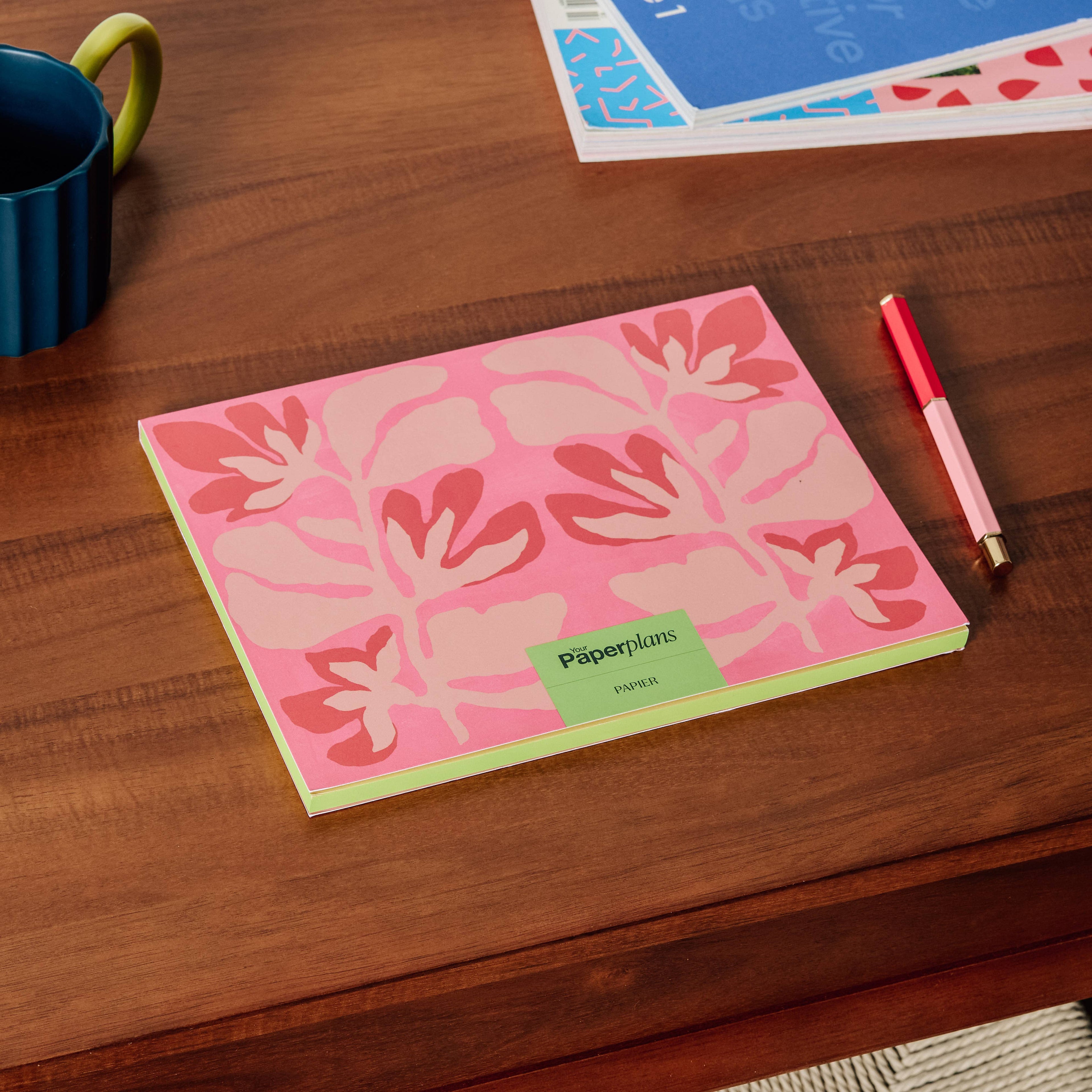 Fresh Growth Weekly Desk Planner