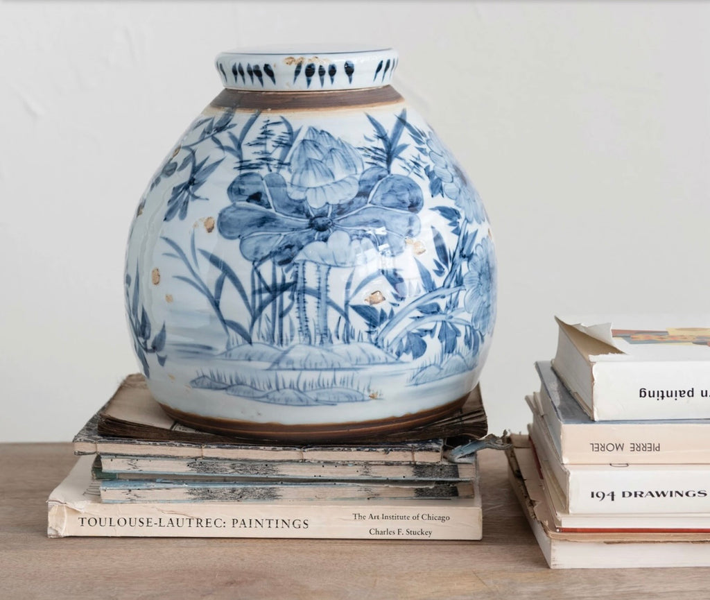 Large Ginger Jar with lid