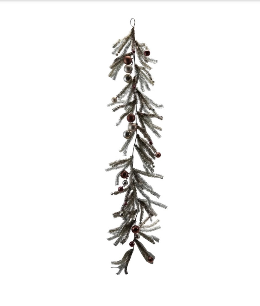 Tinsel Garland with Ornaments