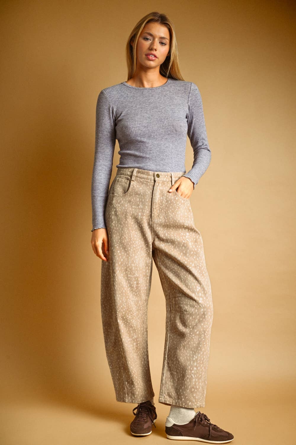 FAWN PRINT BARREL PANTS