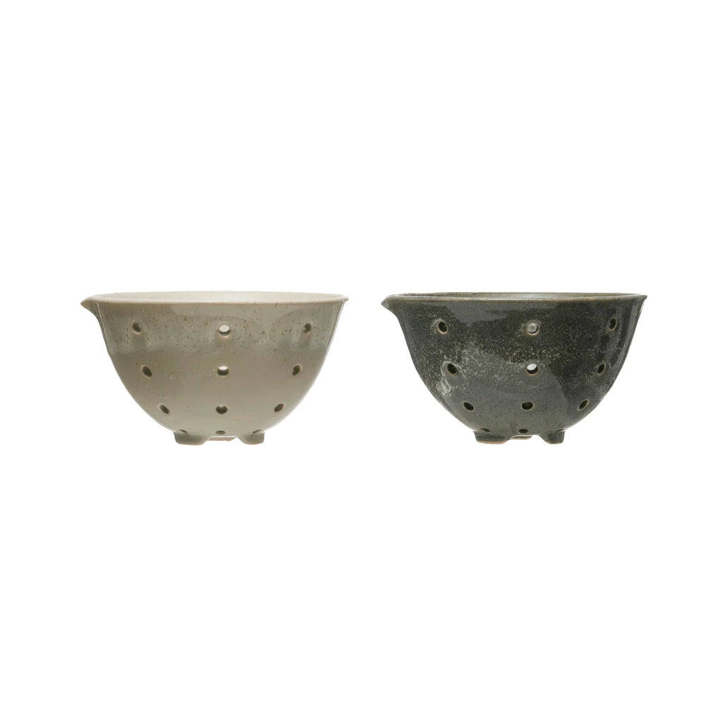 stoneware berry bowl