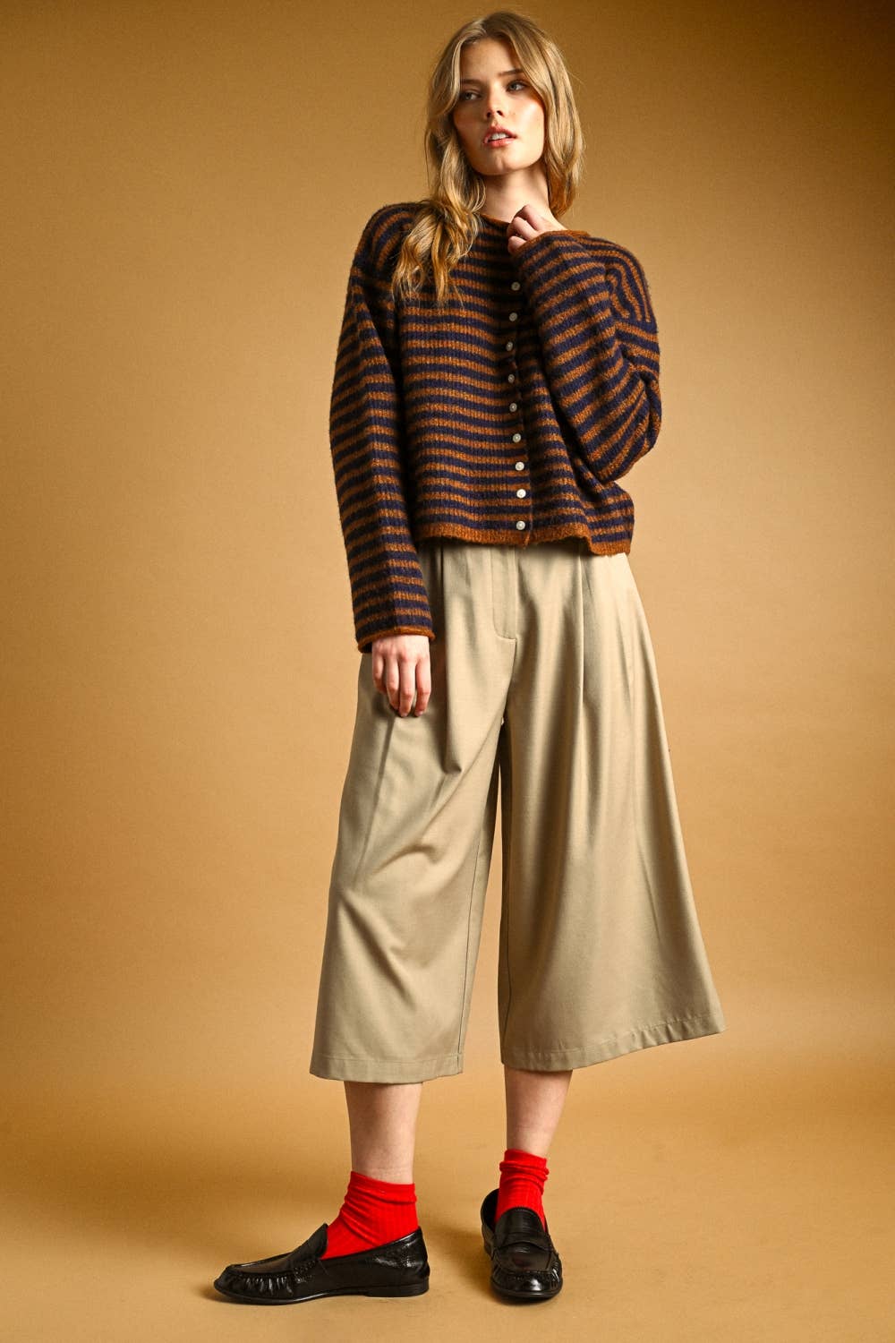 STRIPED BUTTON SWEATER CARDIGAN