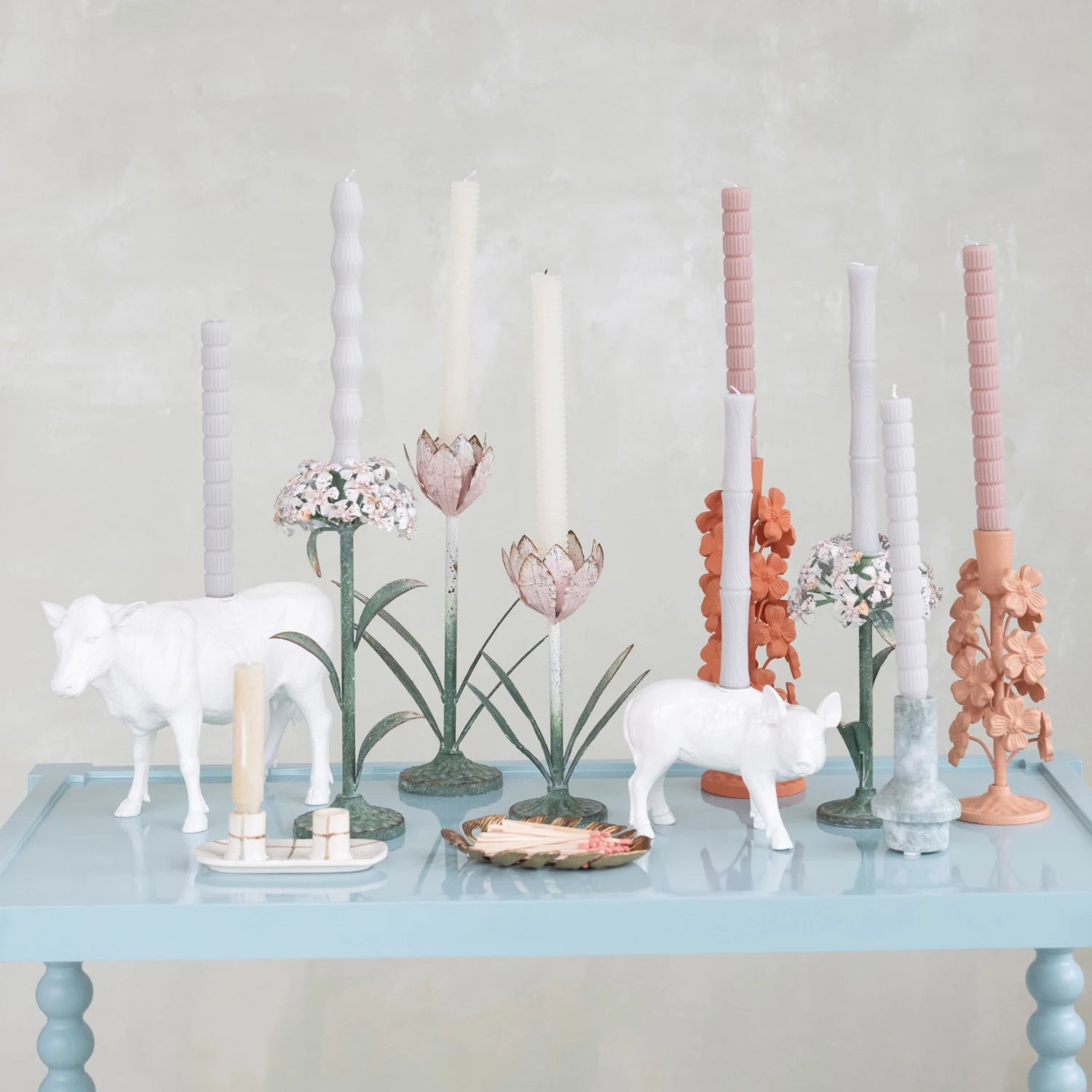 Resin Cow Shaped Taper Holder
