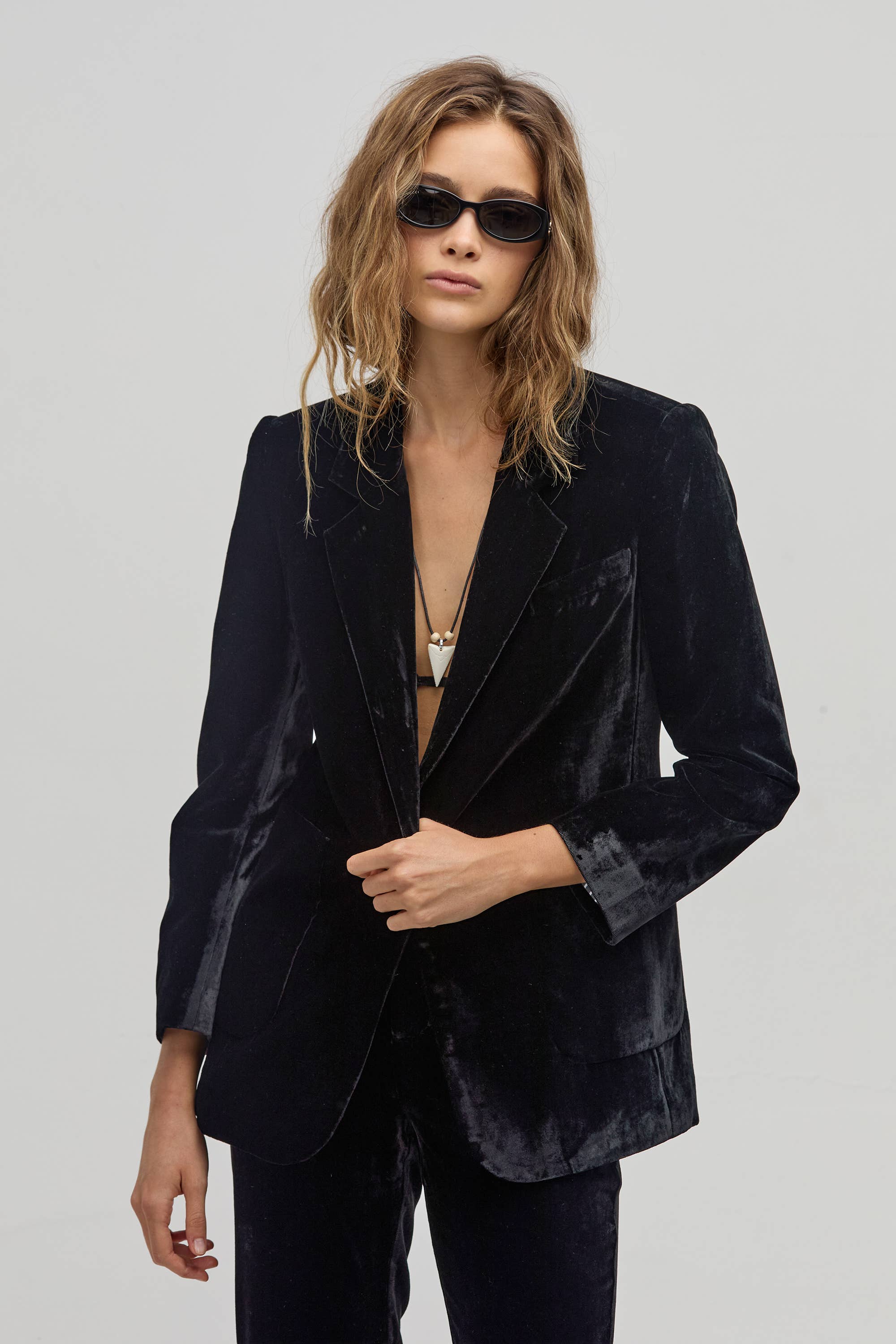 Areia Velvet Blazer