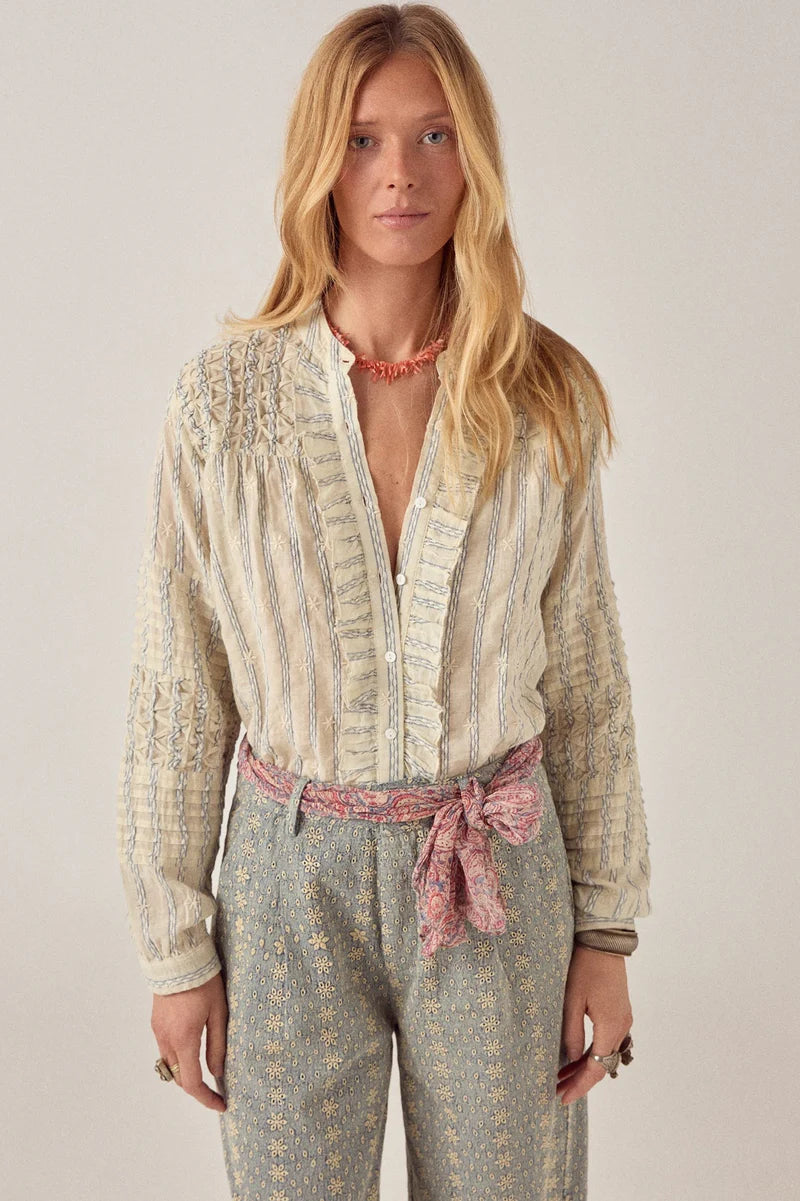 maison hotel Elta Blouse Cloud Thread