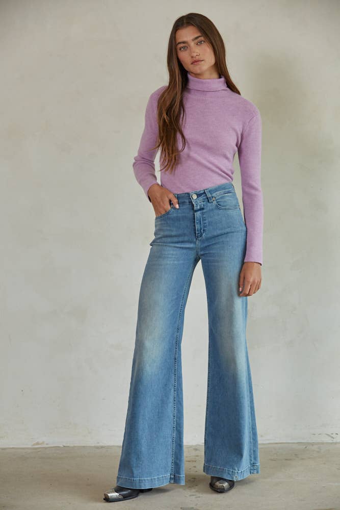 Turtleneck sweater: Lavender
