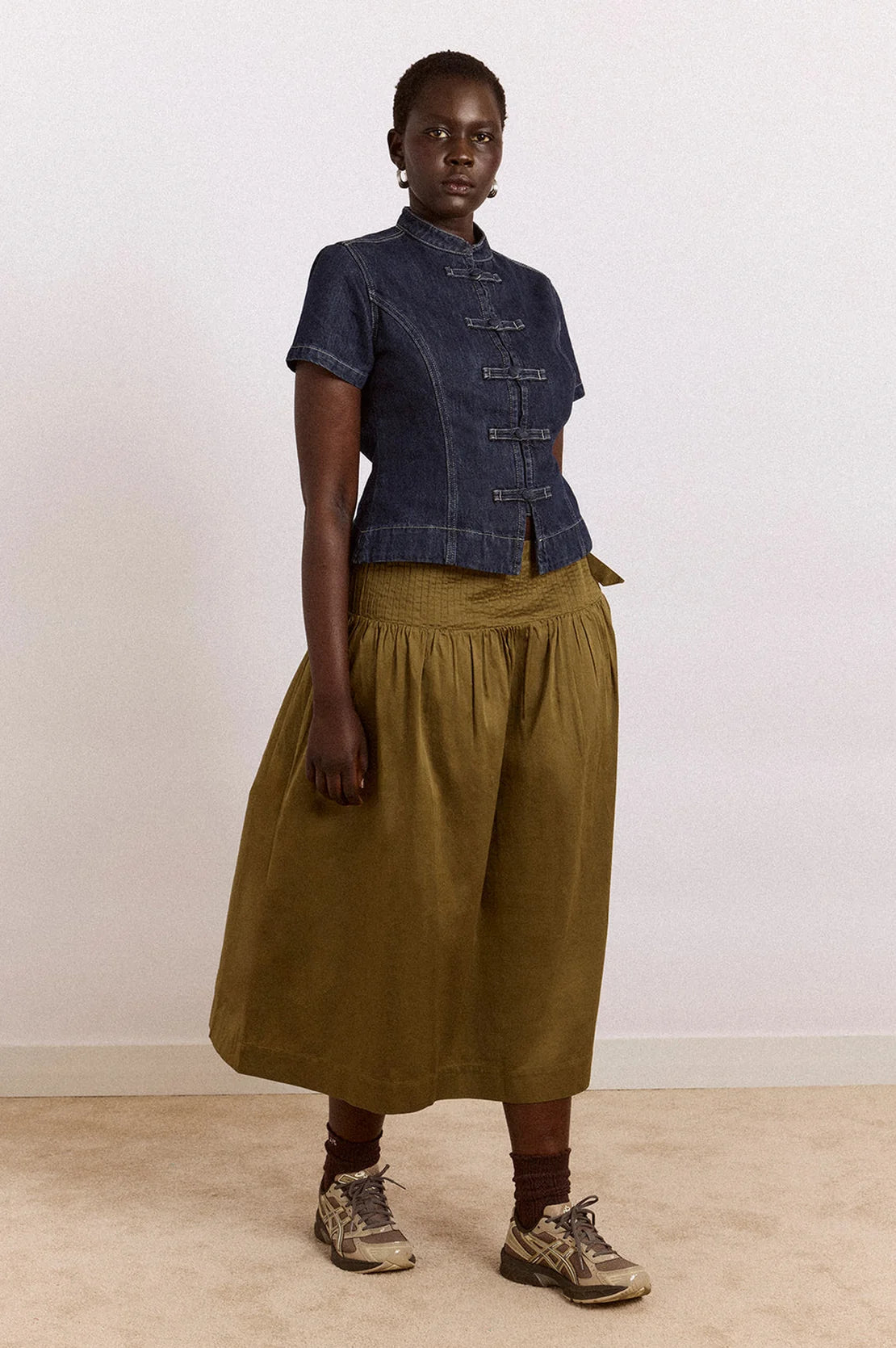 DAMSON MADDER JOSIE MIDI SKIRT IN OLIVE
