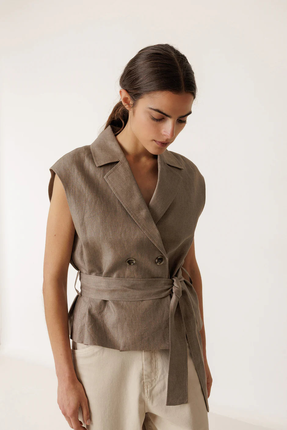 Indi & Cold Linen Vest