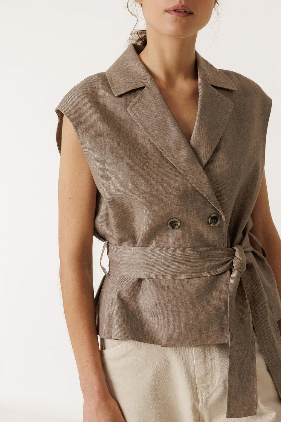 Indi & Cold Linen Vest