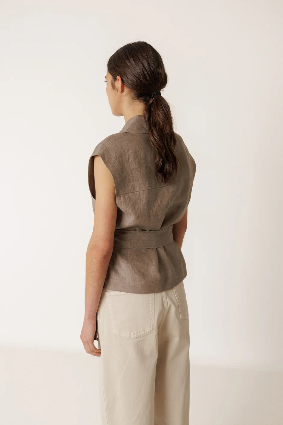 Indi & Cold Linen Vest