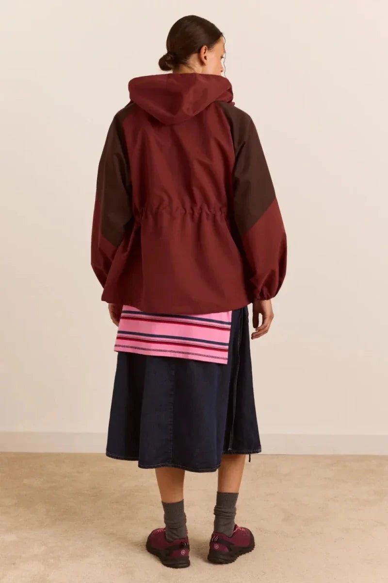 DAMSON MADDER LIU RAINCOAT IN BURGUNDY