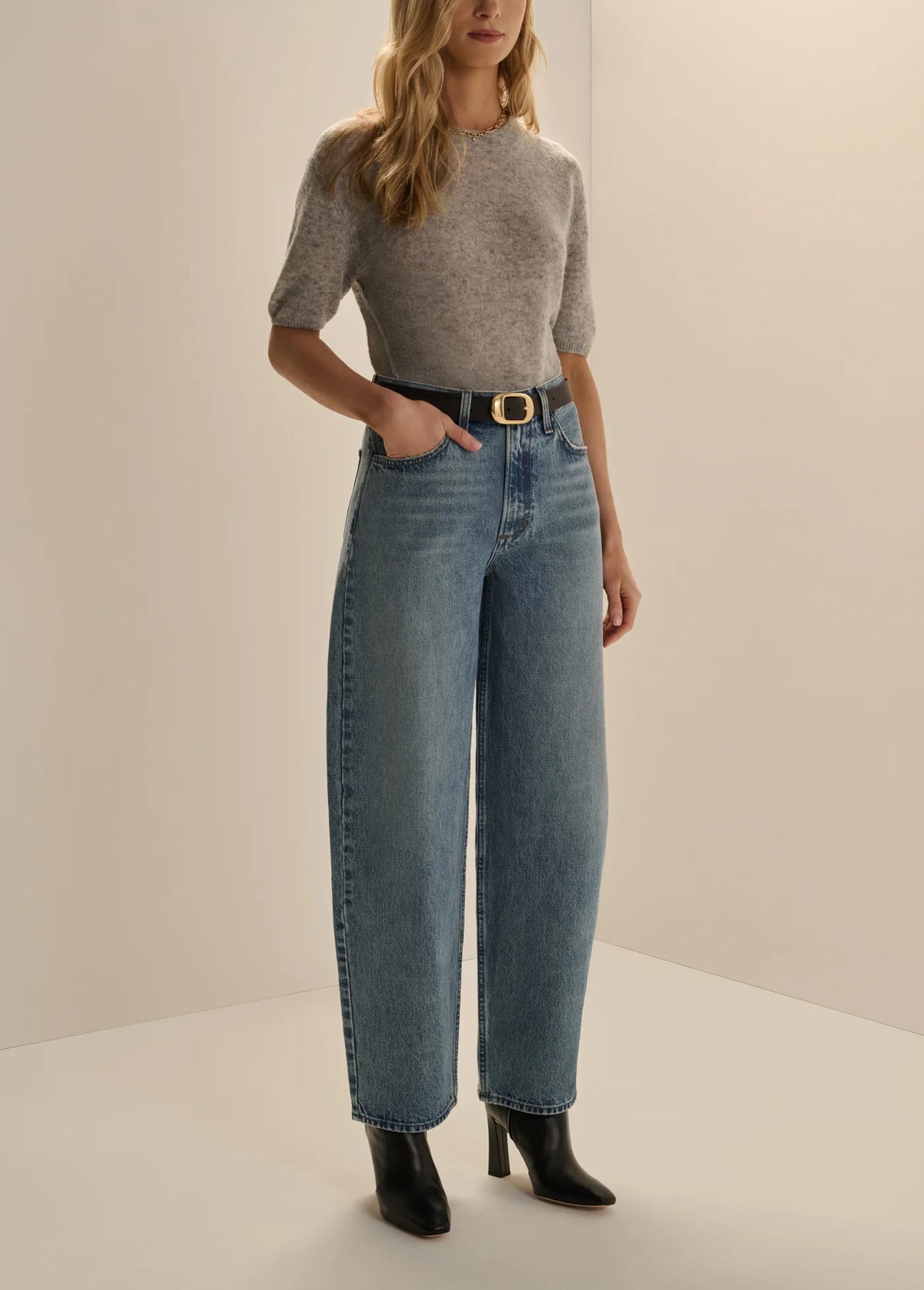 FAVORITE DAUGHTER THE MERCER MID RISE EASY BARELY BARREL JEANS - DUBLIN WASH