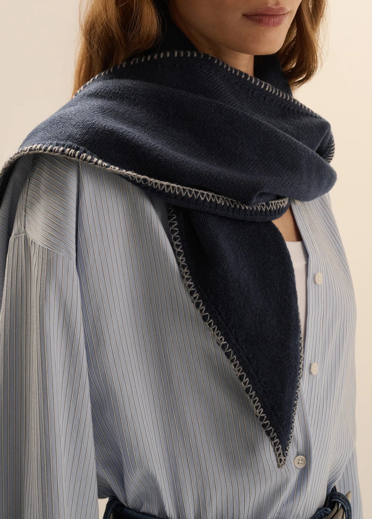 FAVORITE DAUGHTER THE STITCHED TRIANGLE SCARF - MIDNIGHT GREY